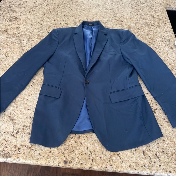 Elegant Men's Blue Blazer - Picture 1 of 6